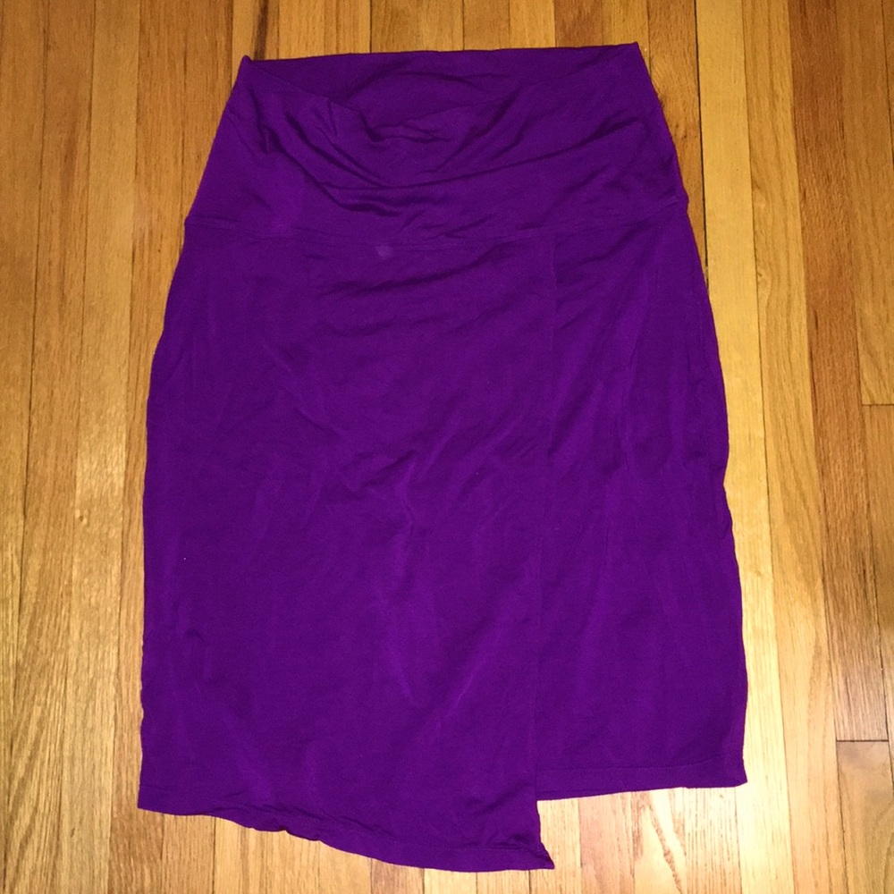 Purple jersey knit skirt M